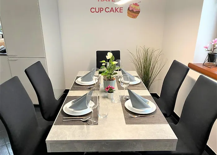 Luxus Wohnung Auf 2 Etagen 3Br! +Netflix +High-End Ausstattung