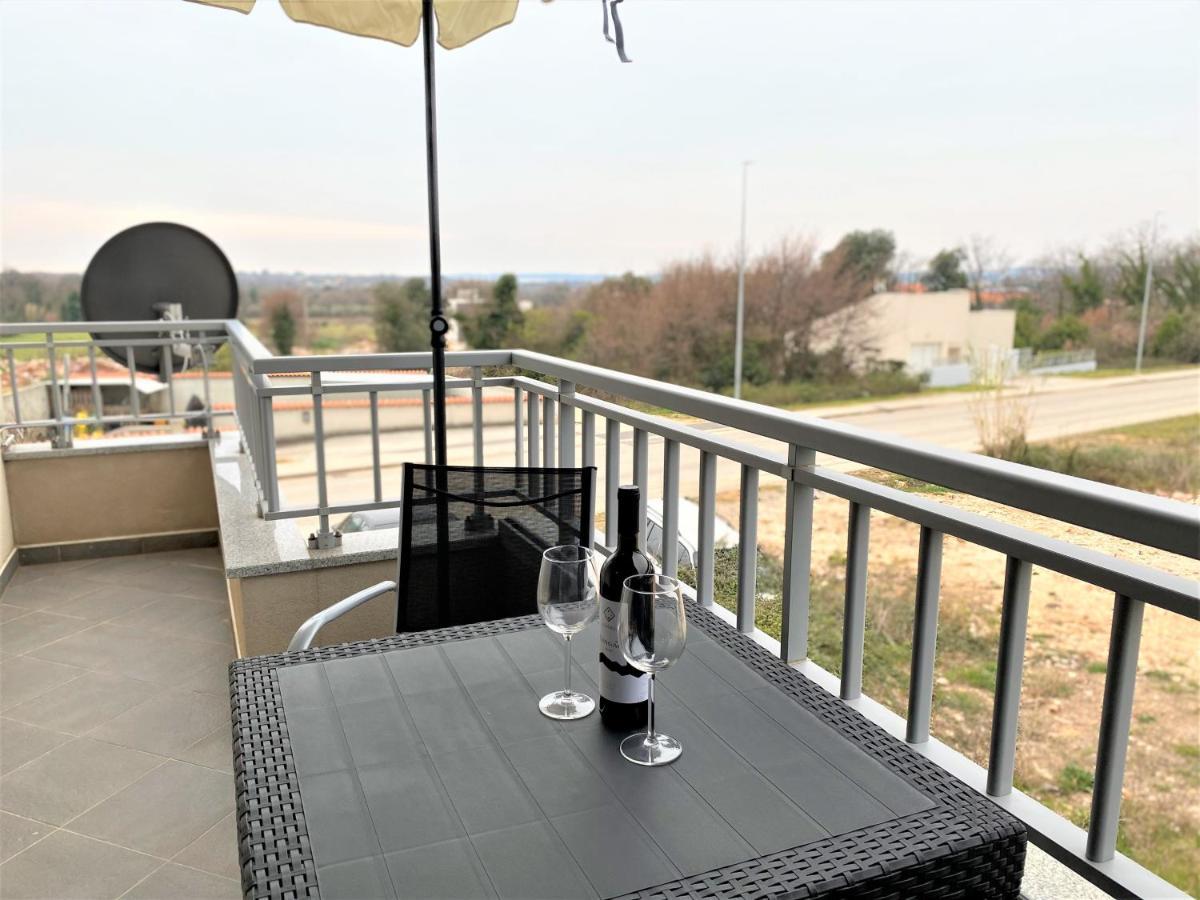 Luxus Auf 2 Etagen 3br! +netflix +high-end Ausstattung *